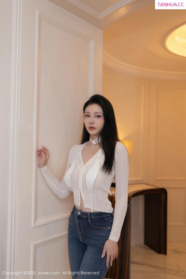 [XiuRen]高清写真图 2025.02.18 No.9900 安然anran 丝袜美腿